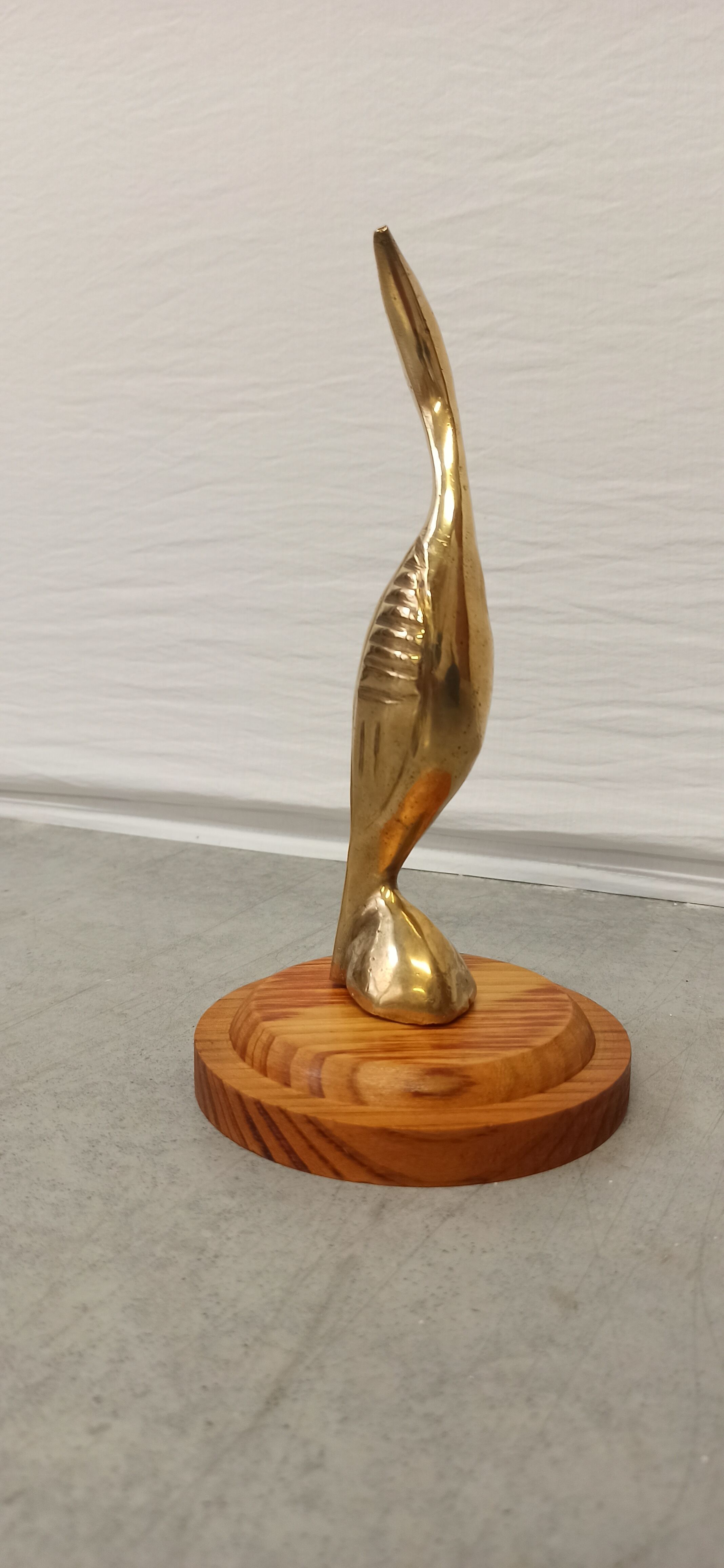 Cormoran vintage en laiton sur socle