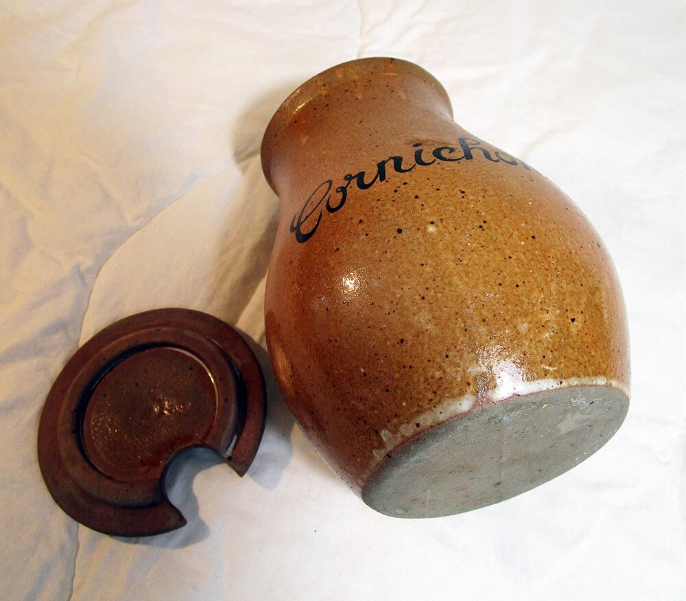 Sandstone pickle pot