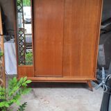 Armoire vintage