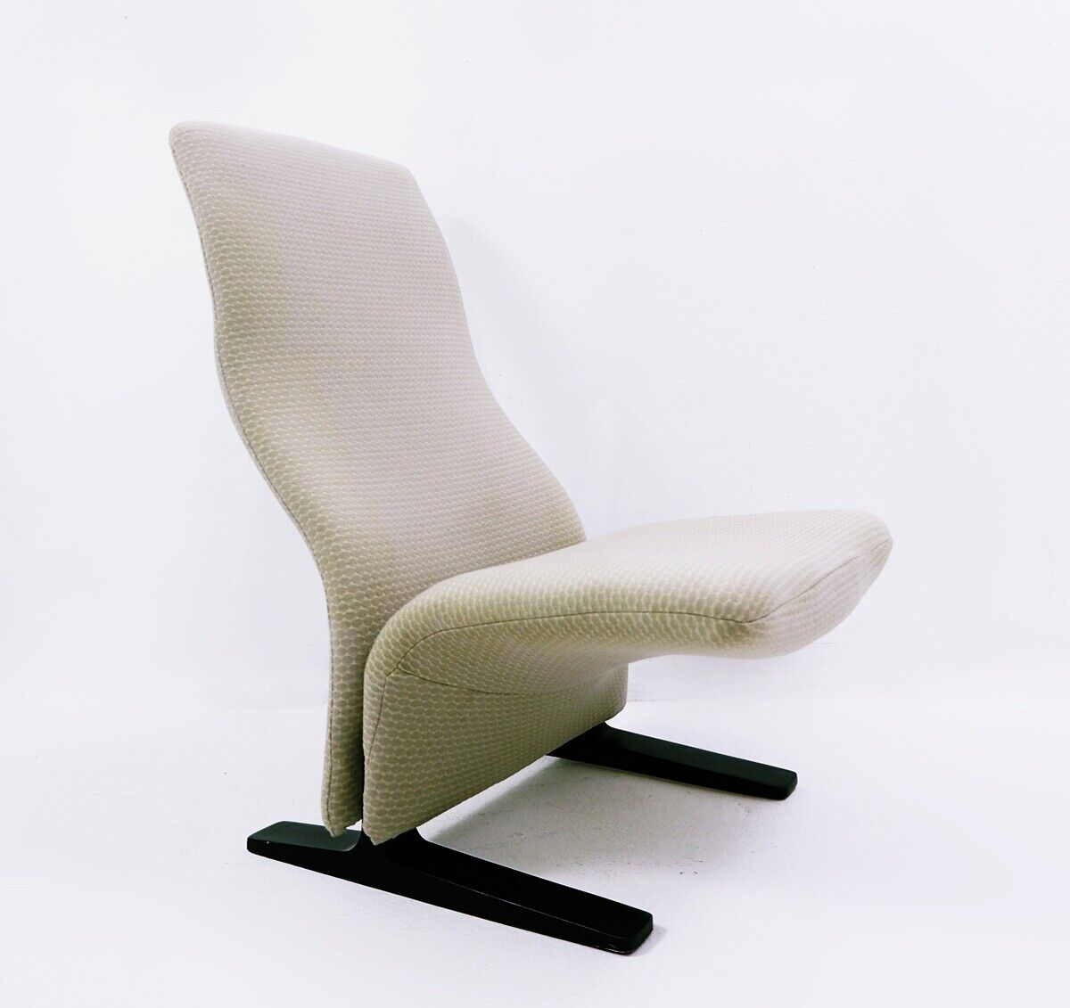 "Concorde" chair by Pierre Paulin for Artifort - 1970s