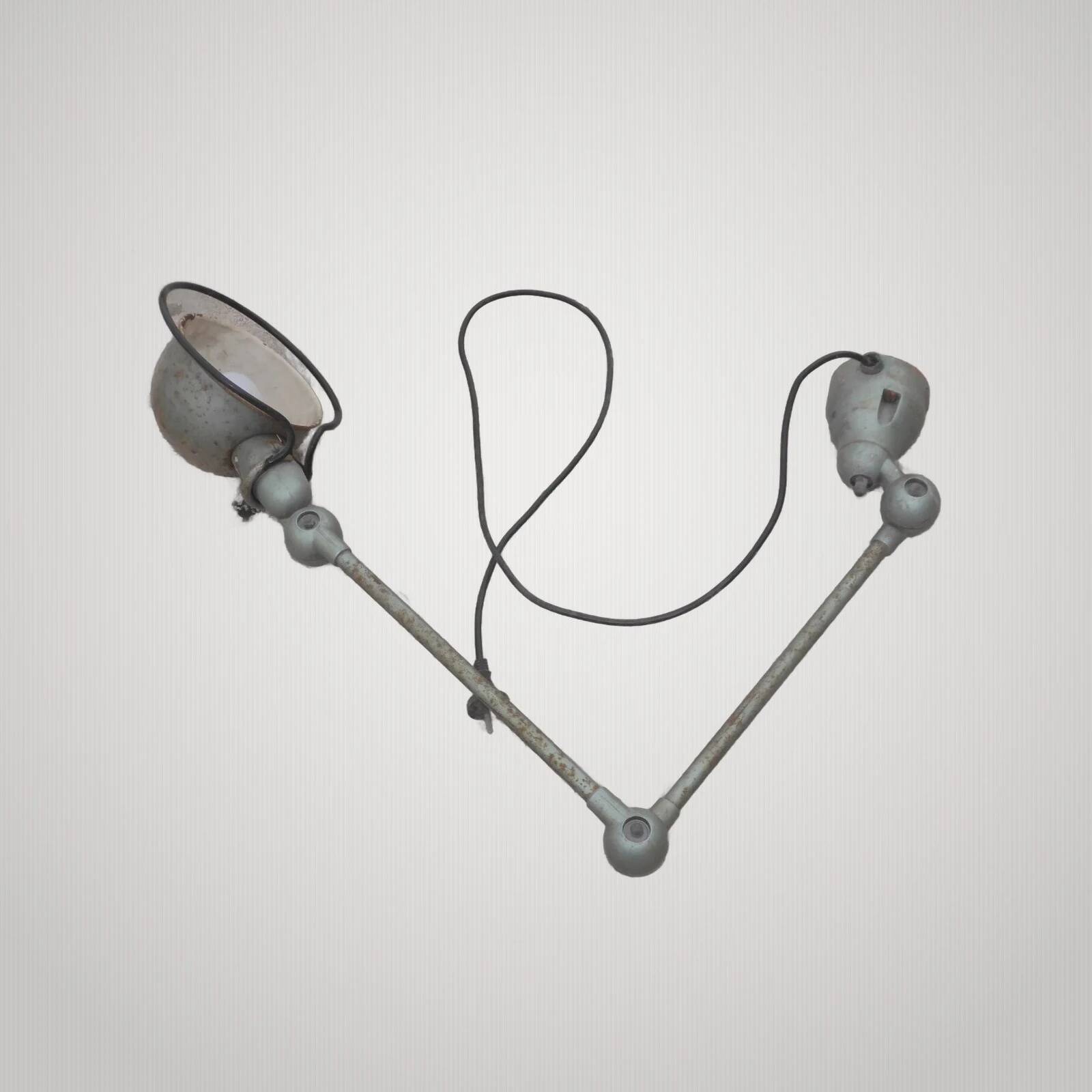 Ancienne lampe jielde 2 bras fonctionne