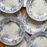 8 flat ironware plates Bouquets, Creil and Montereau late 19th century