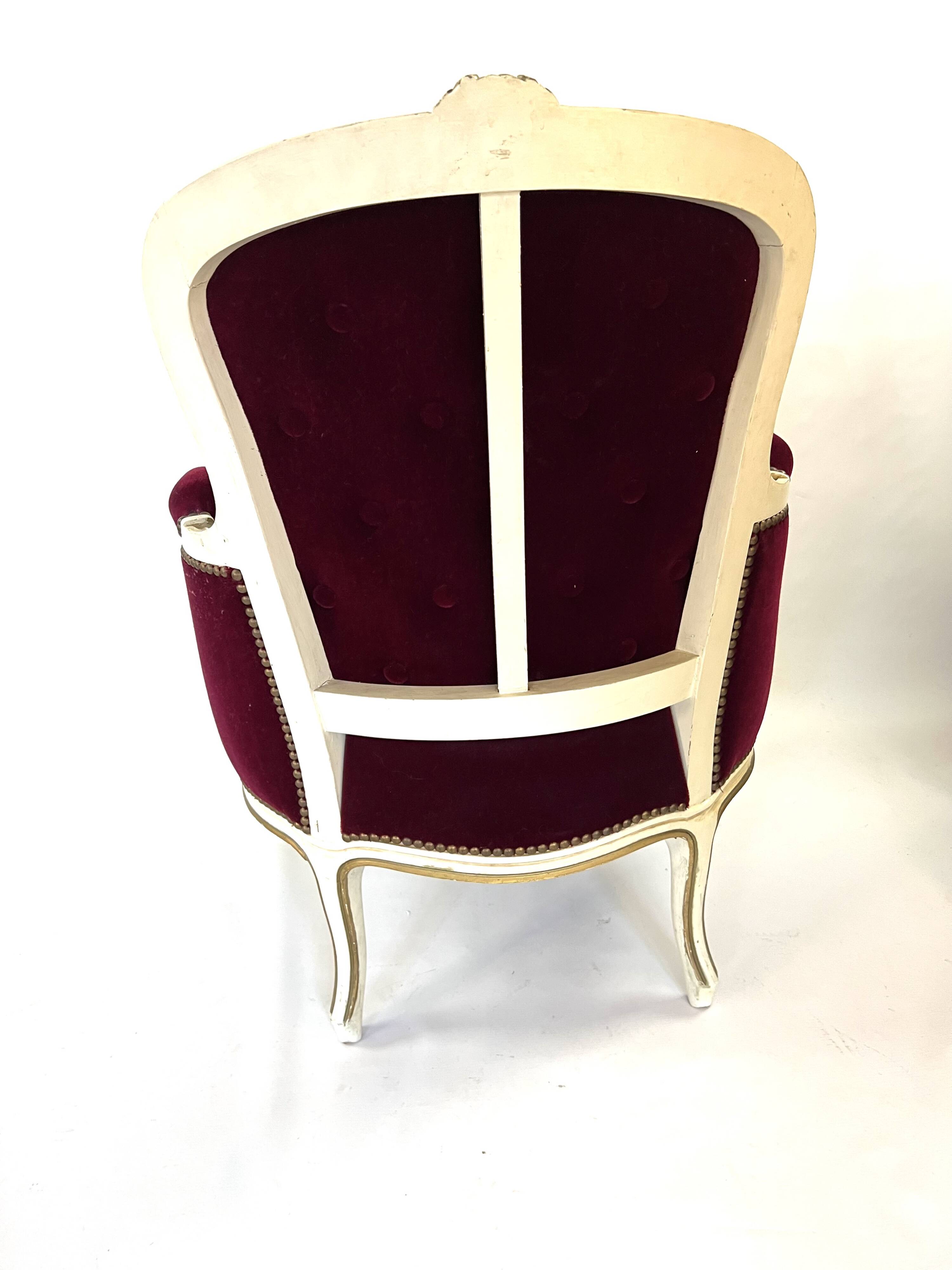 Louis XV armchair in gilded wood and garnet red velvet