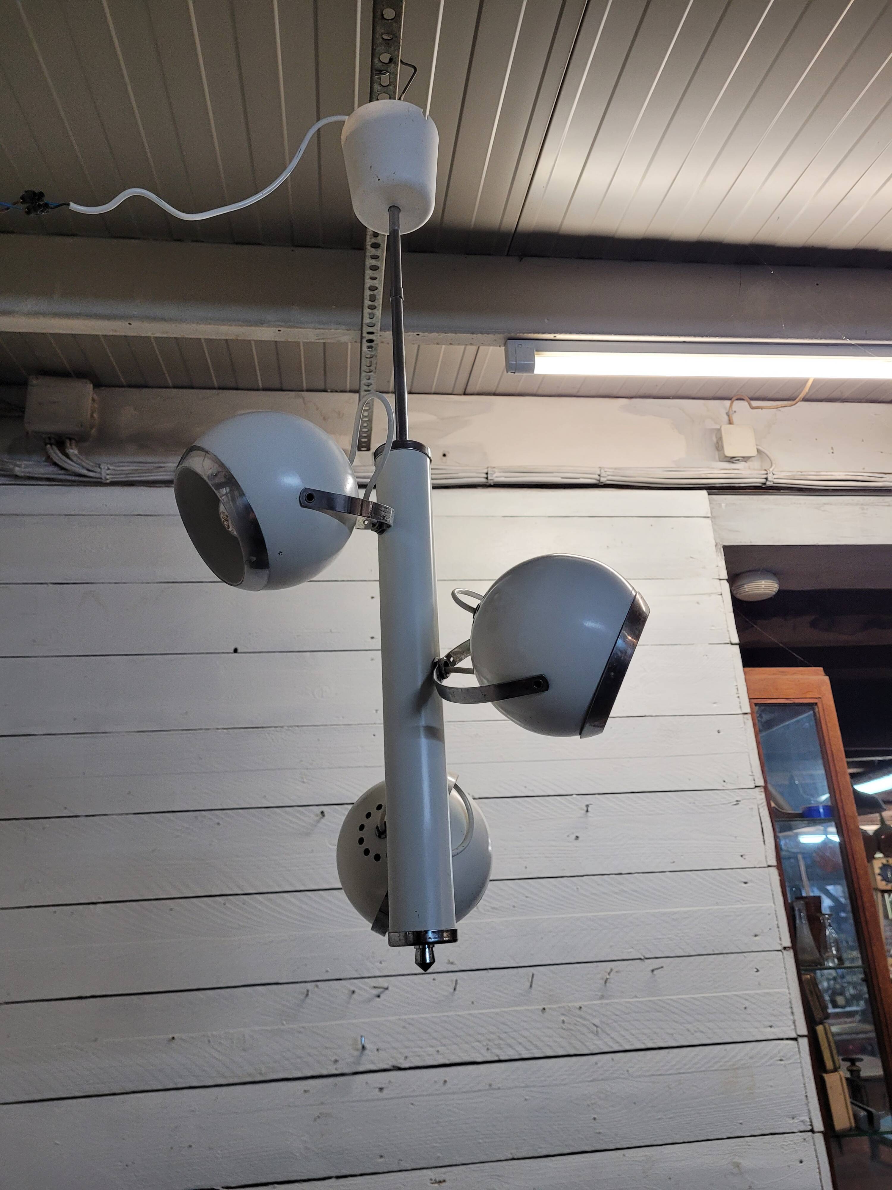 Vintage eyeball pendant chandelier with 3 lacquered reflectors