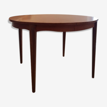 Table scandinave avec rallonges  (4, 6 ou 8 convives ) circa années 60