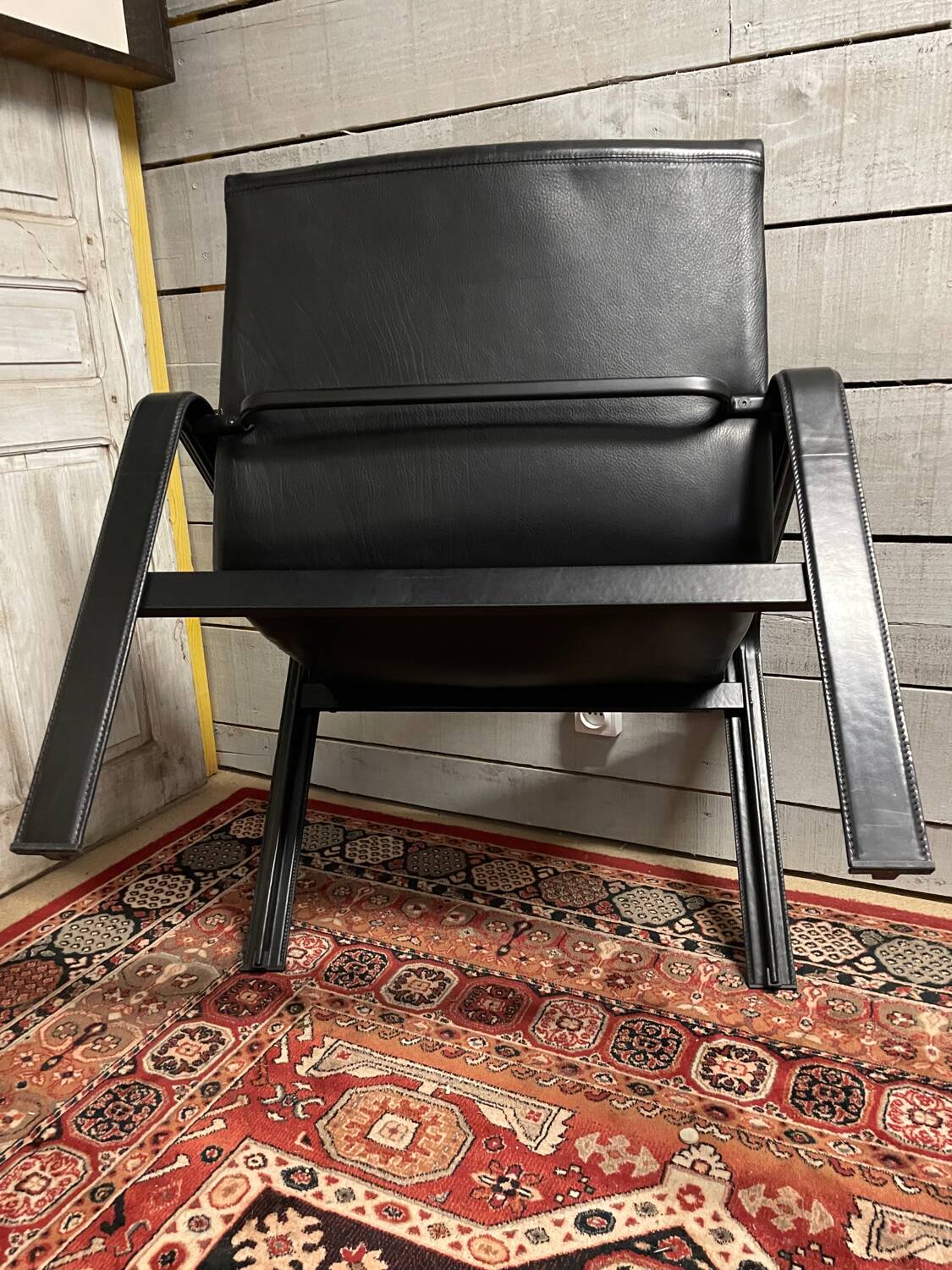 Pair of designer armchairs Matteo Grassi Italy