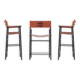 3 tabourets de bar artisan avec dossier en cuir naturel tan et métal noir caoutchouc