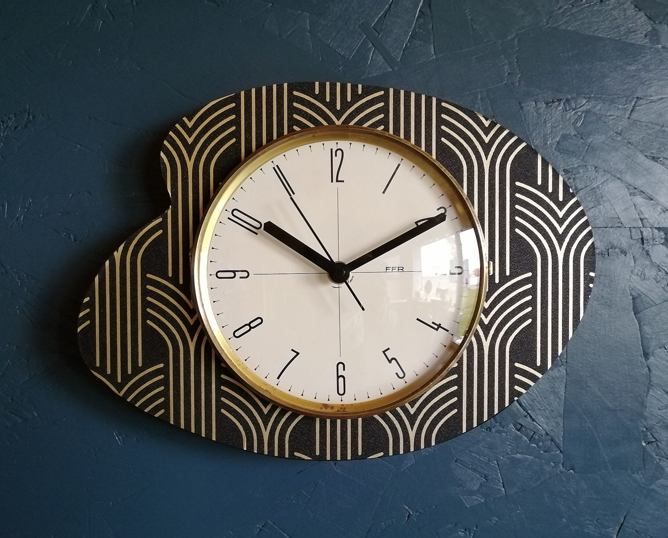 Vintage clock formica silent wall clock "FFR black gold"