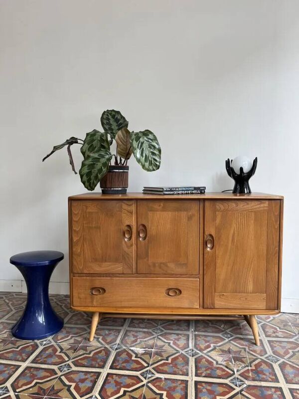 Modèle Windsor 467 – Luciano Ercolani pour Ercol (Royaume-Uni)