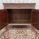Buffet bas de style Louis XVI en acajou et marbre