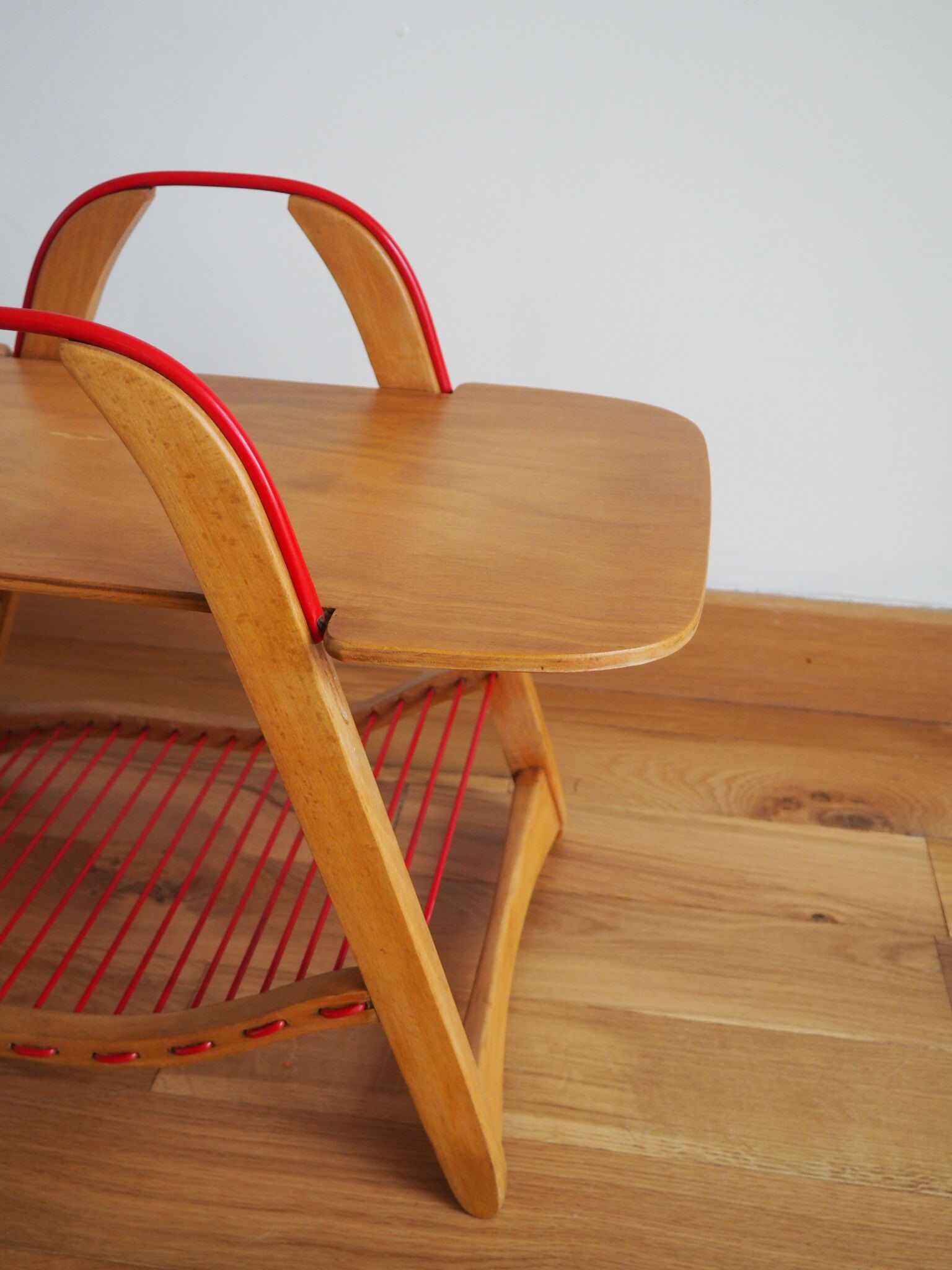 Side table scoubidou