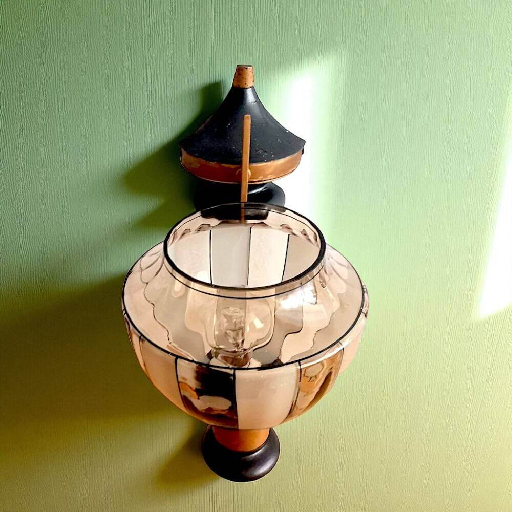 Art Deco Glass Wall Lamp
