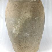 Old terracotta pot / grey jar
