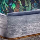 Art Deco sofa, HasModern