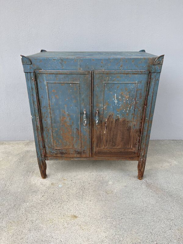 Meuble d'atelier