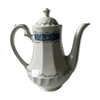 English porcelain teapot with classic blue decoration of putti and volutes