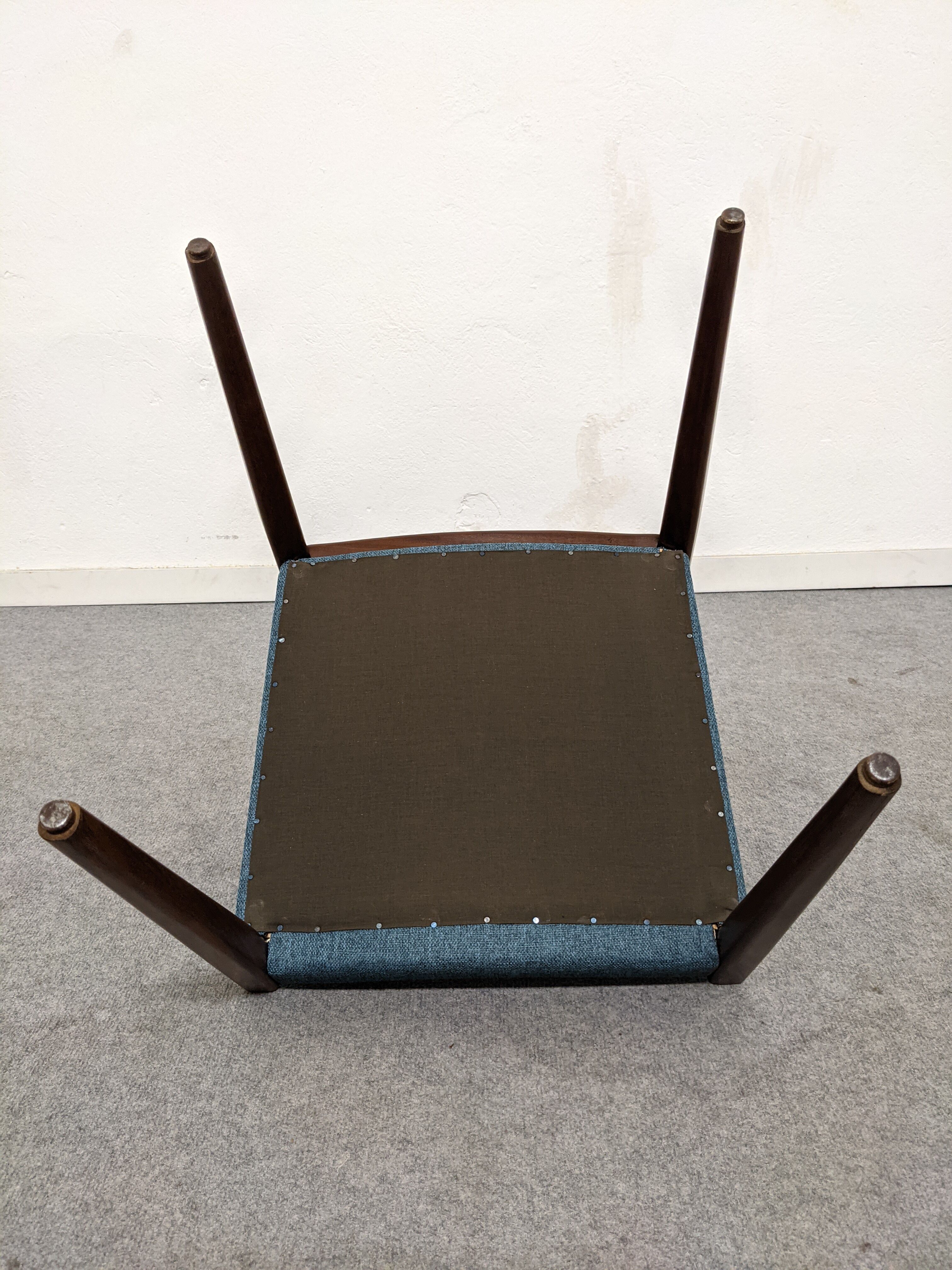 Set of 6 Danish teak chairs from the 60s/70s