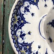 Saucière Sarreguemines modele Cluny décor arabesque bleue