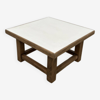 Table basse carrée moderniste en chêne