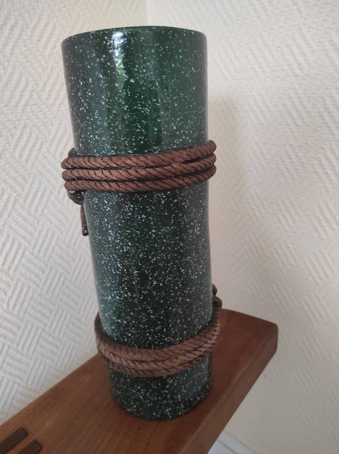 Nautical knot decor vase