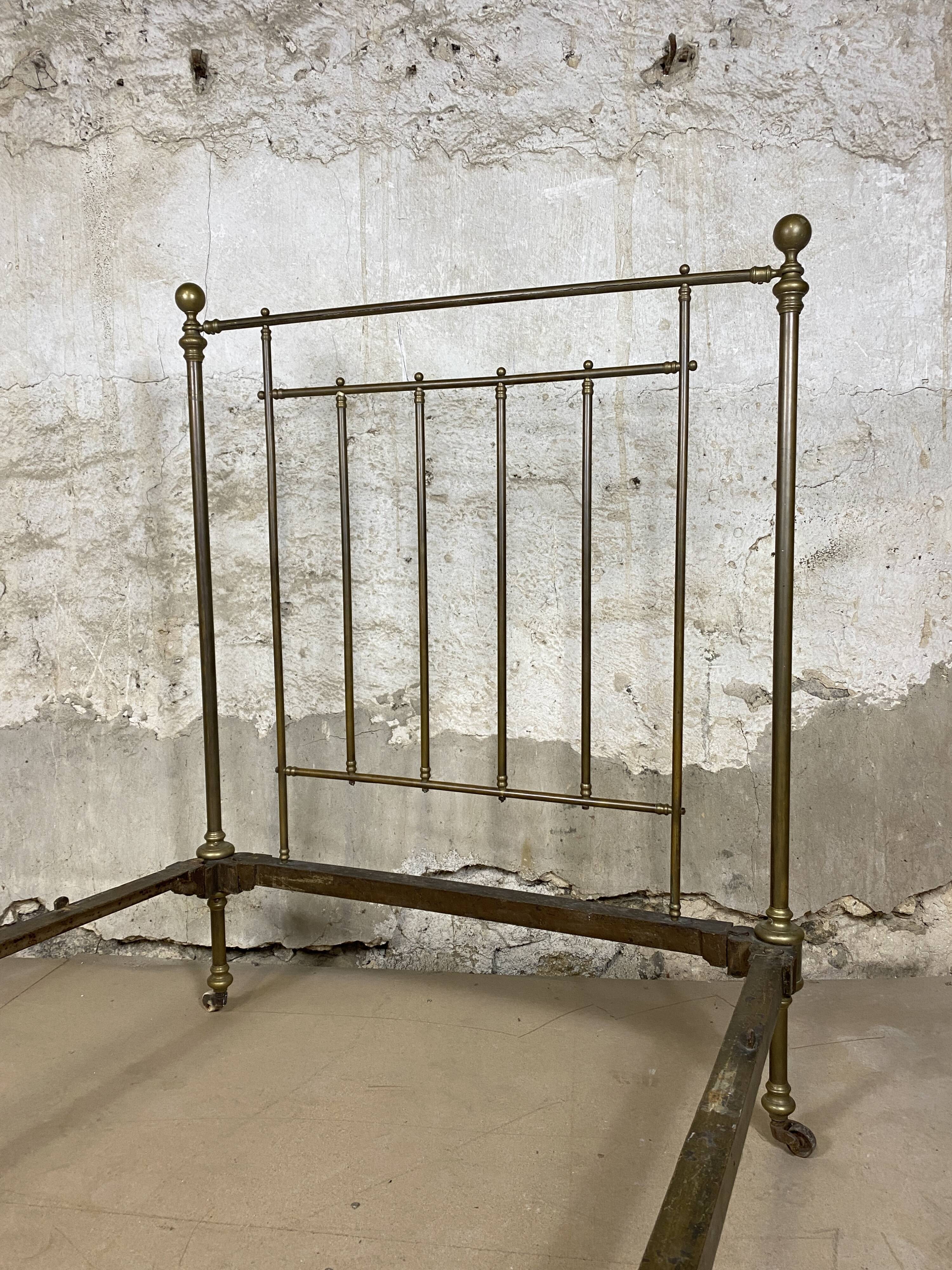 Wrought iron bed with bars
