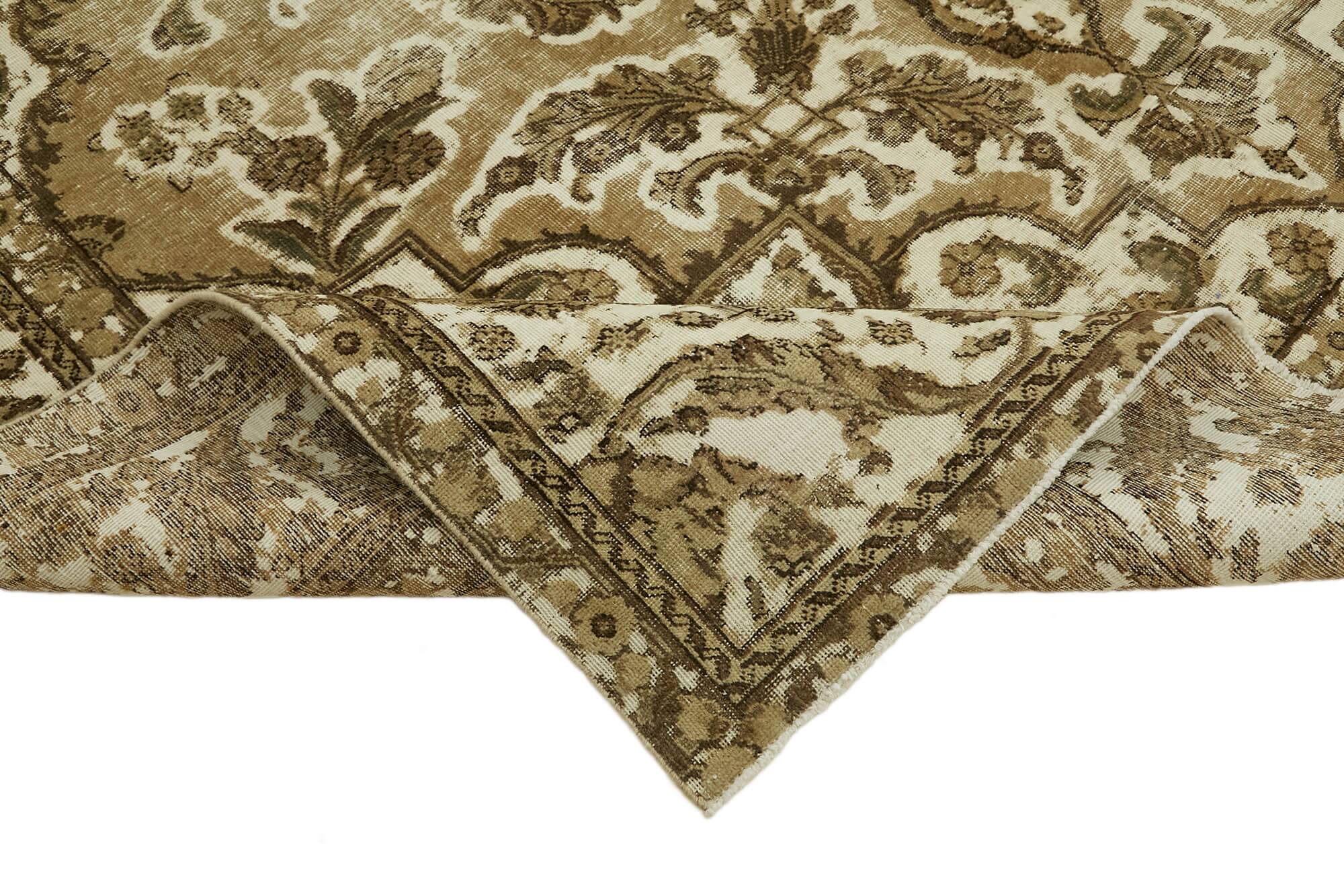 1970s 285 cm x 385 cm beige wool carpet