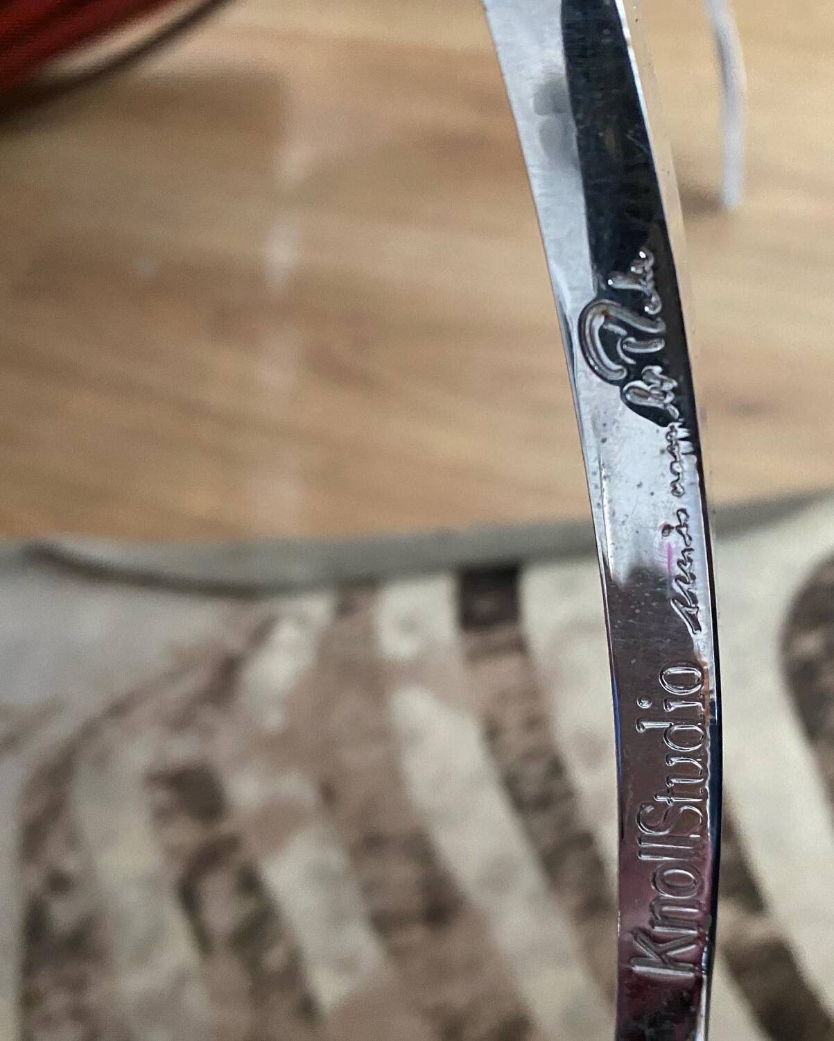 Barcelona red leather chair Knoll edition