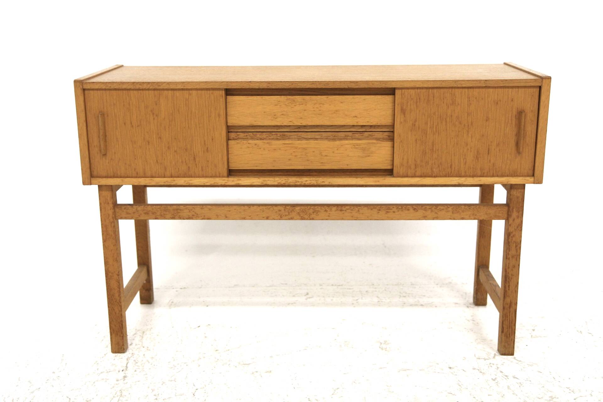 Scandinavian oak chest of drawers, Sweden, 1950