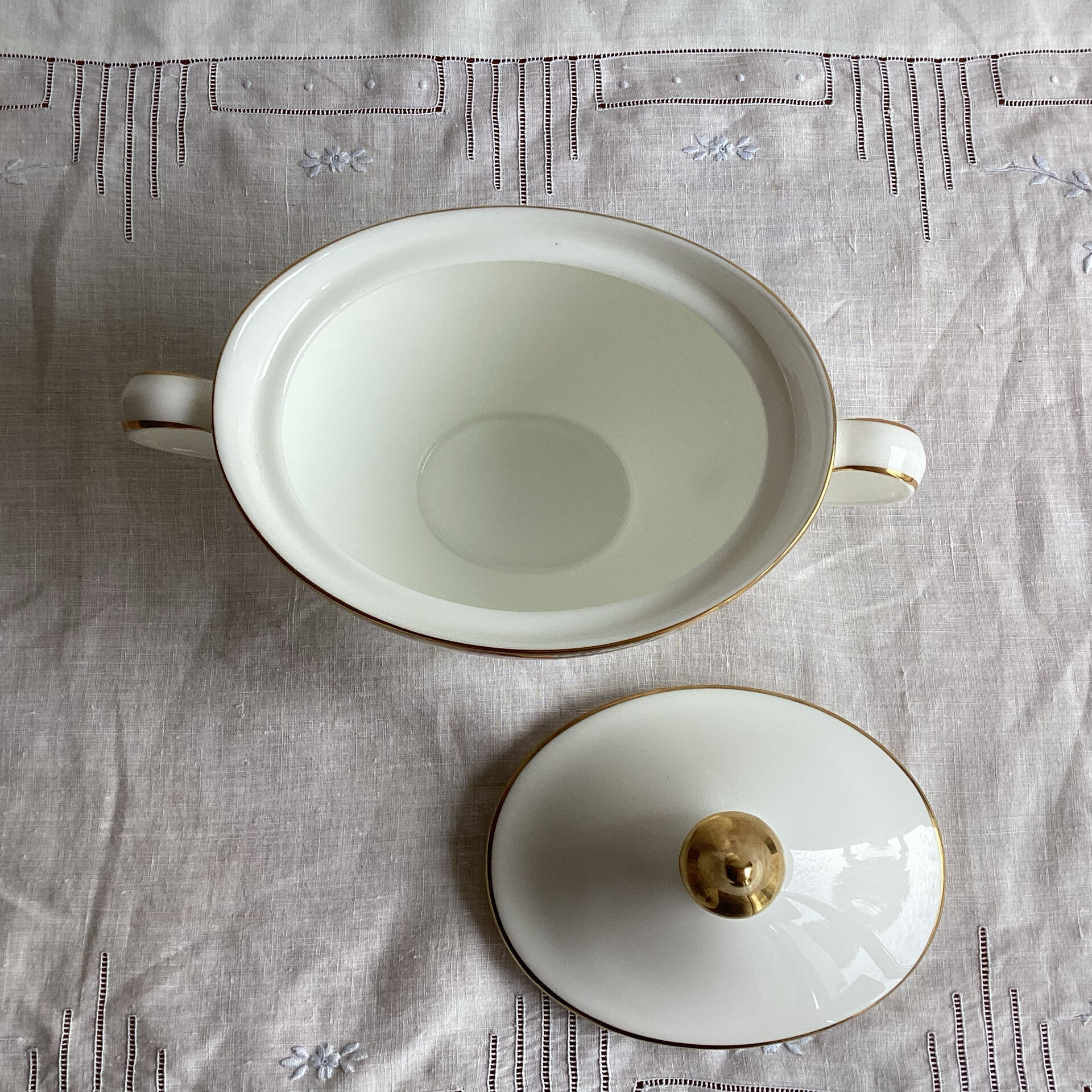 Royal Doulton Darjeeling Sugar Bowl