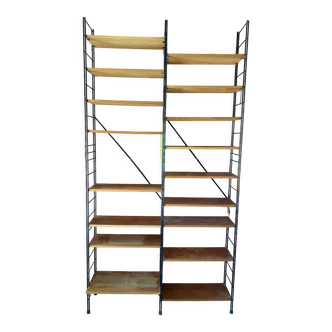 Vintage wired standing shelves