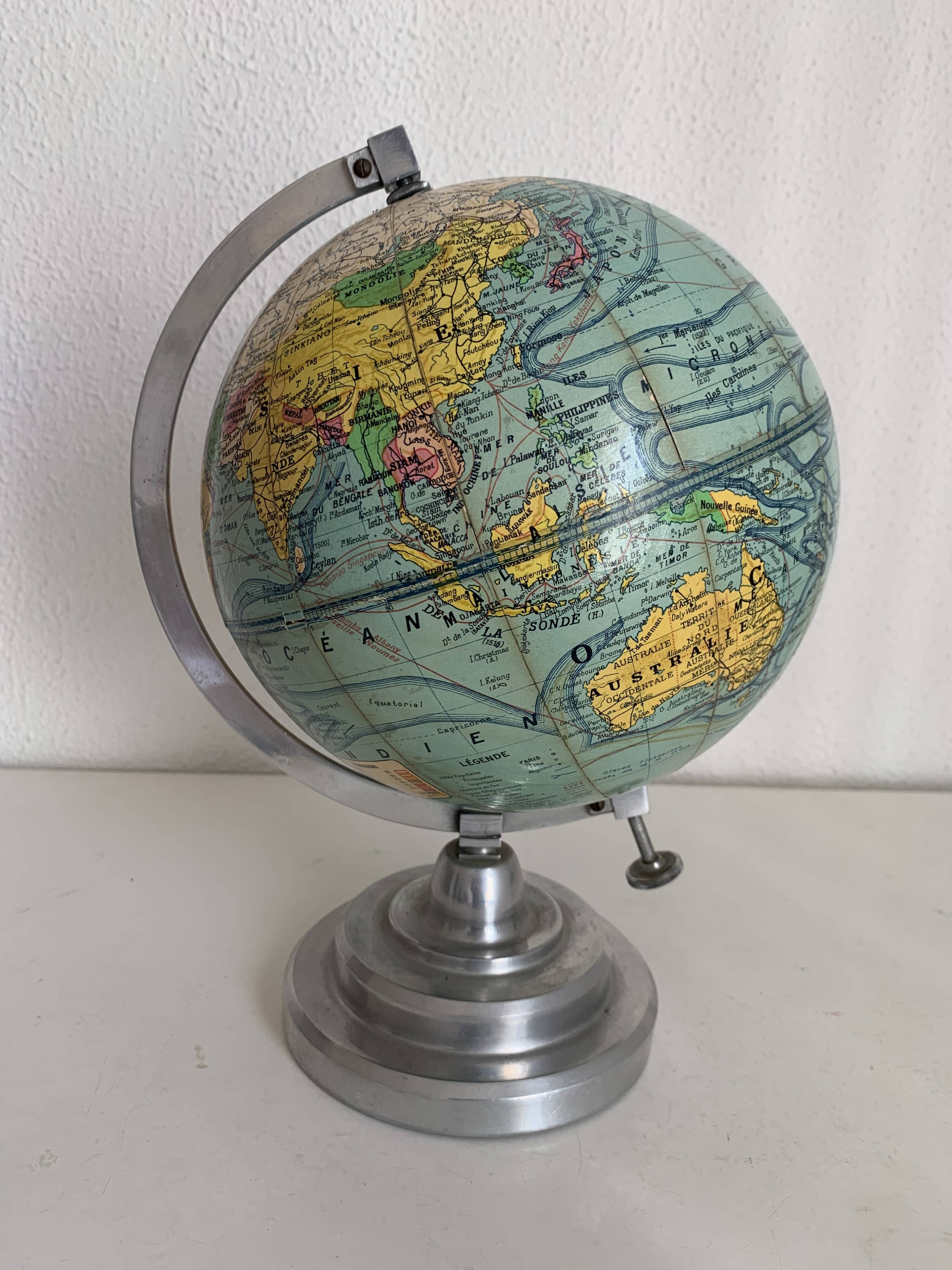 Vintage 1950 terrestrial globe Girard Barrère Forest - 29 cm