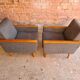 Paire de fauteuils club 70"