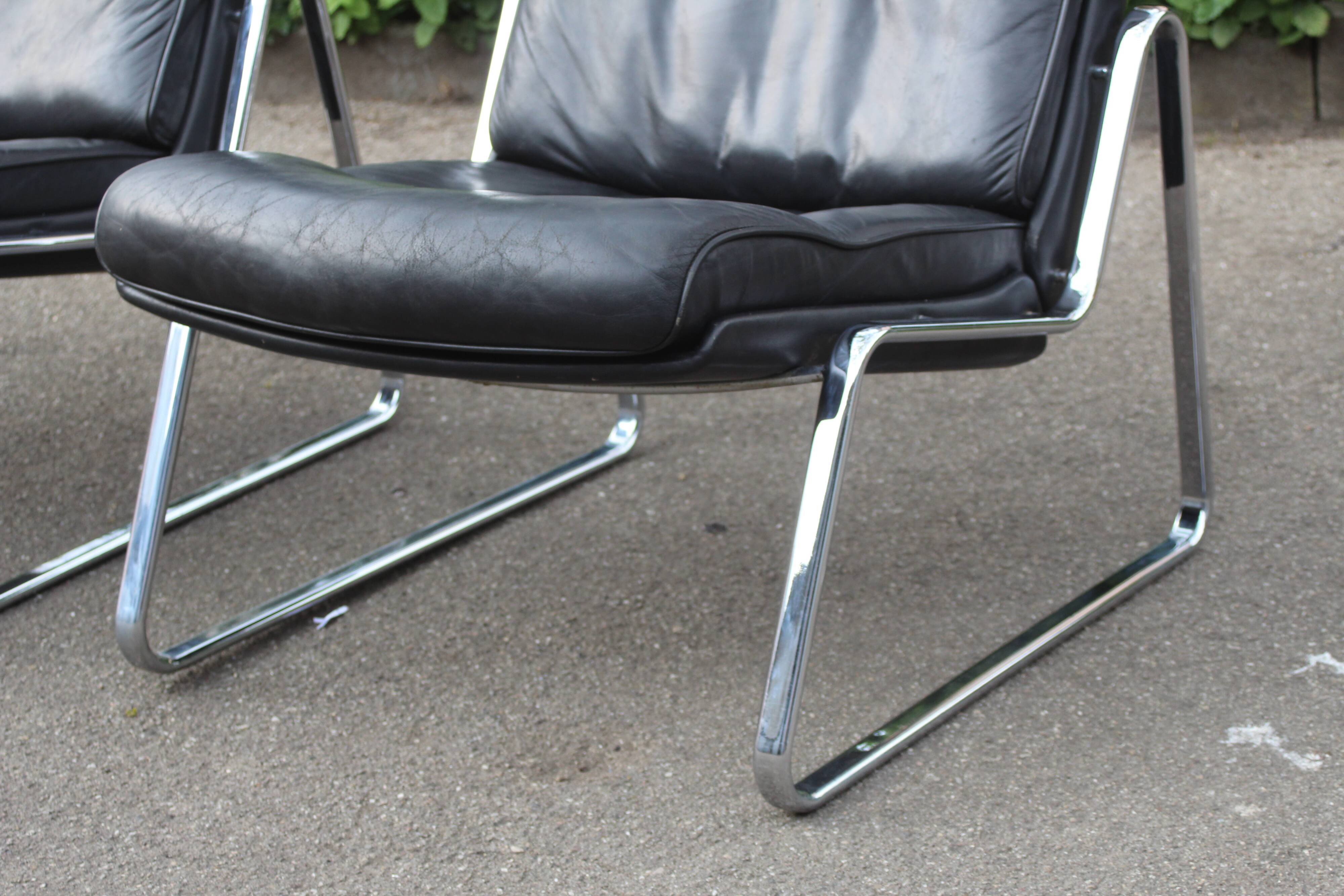 Paire de fauteuils Lange Drabert en cuir 1970