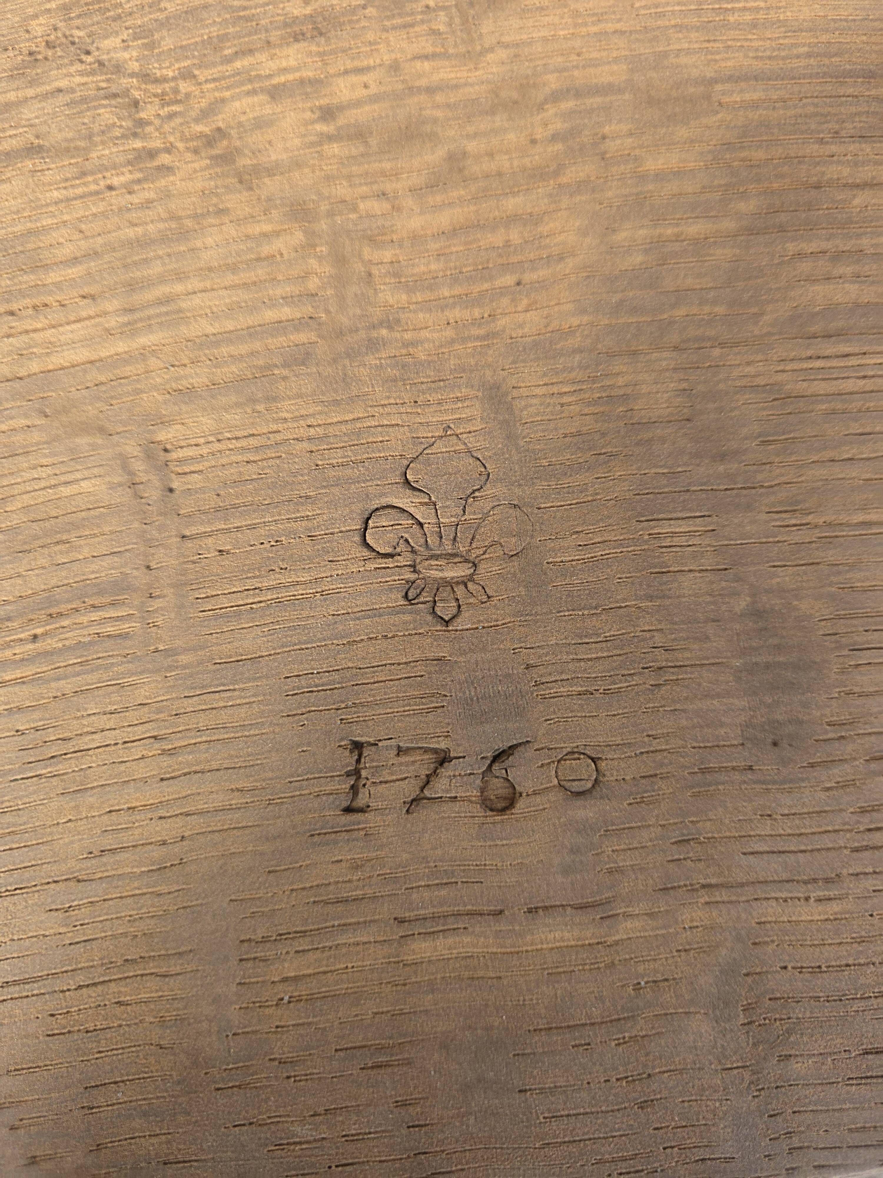 18th-century Louis XV oak commode