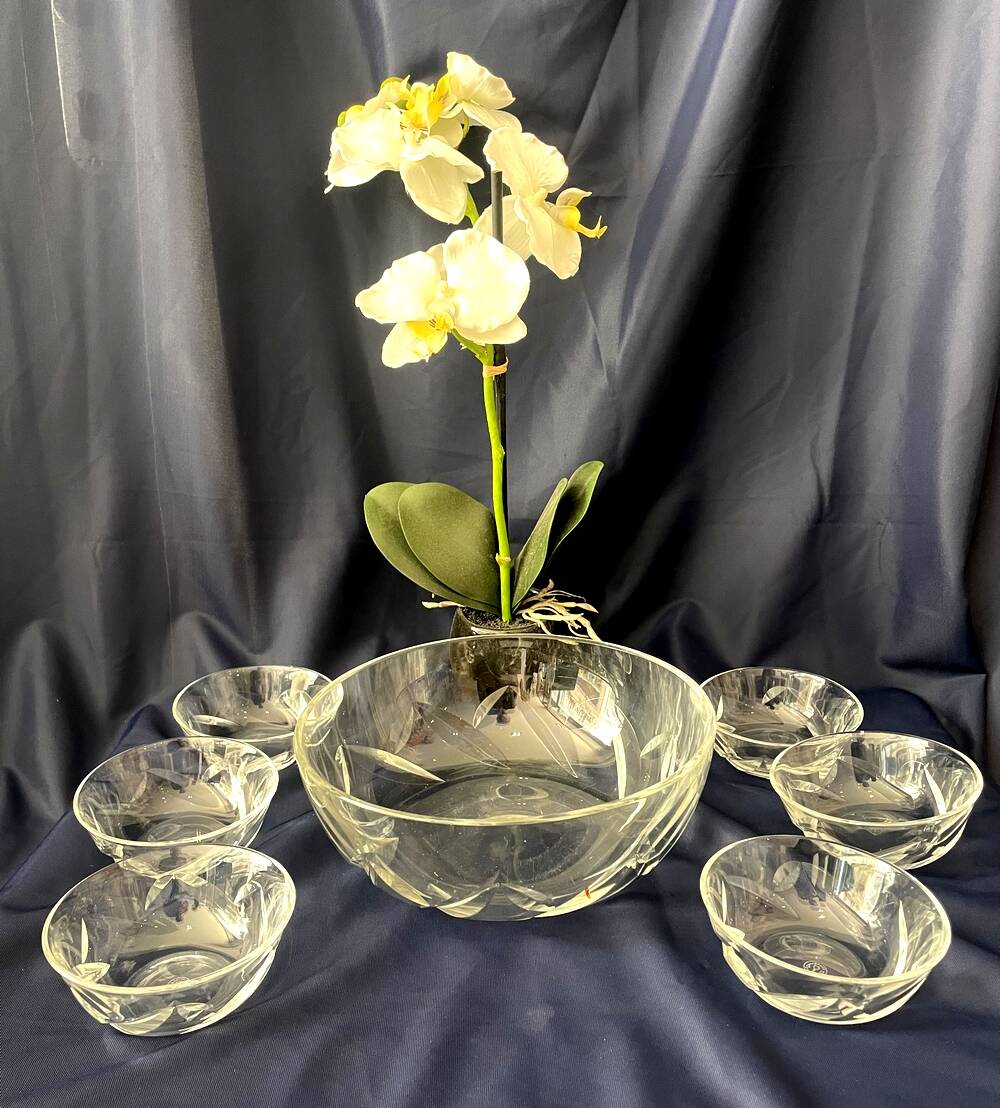 Baccarat fruit salad set salad bowl with 6 bowls table art