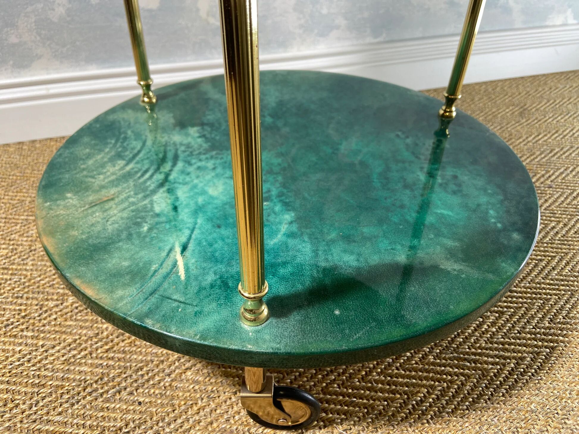 Small emerald green side table ALDO TURA, Italy 1960s