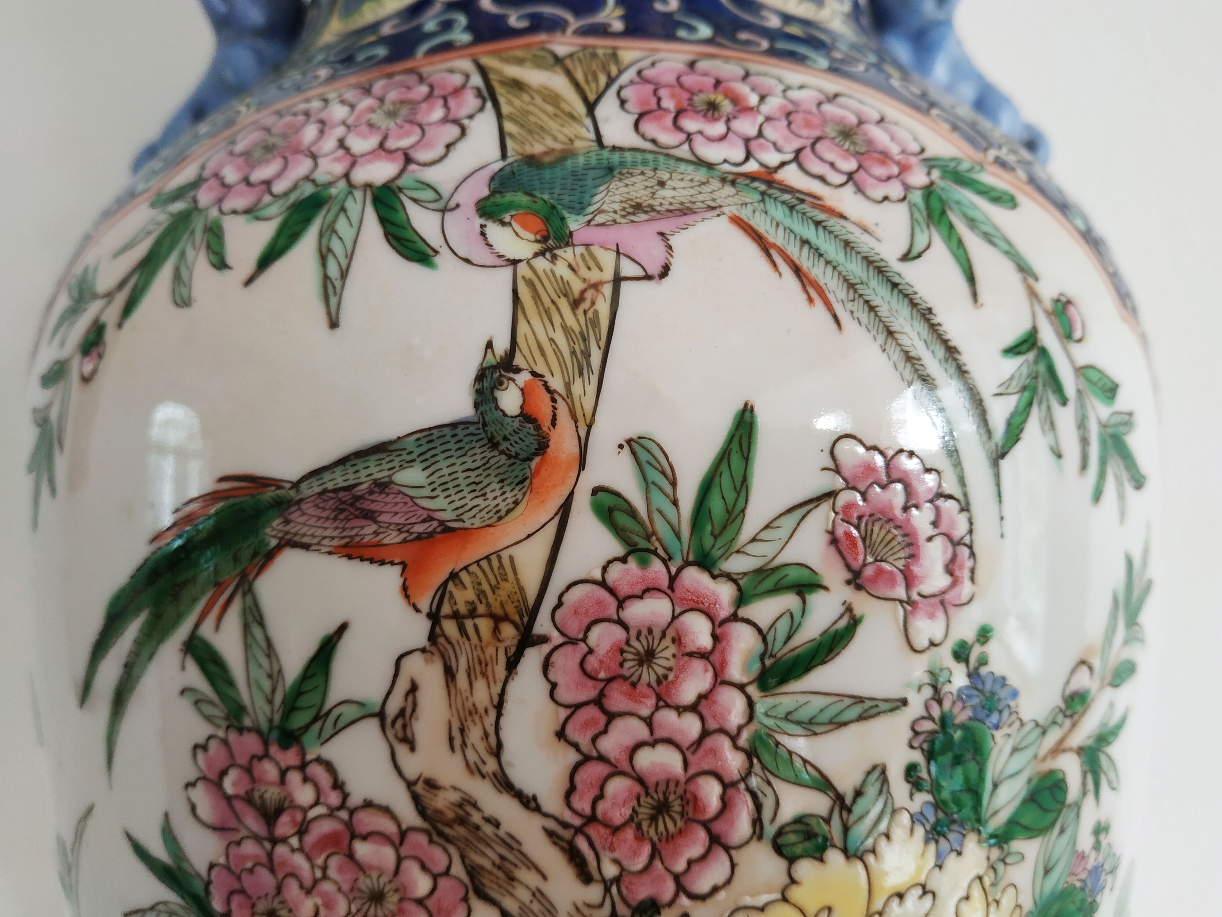 Chinese vase pink family 19th century