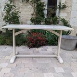 Bistro table