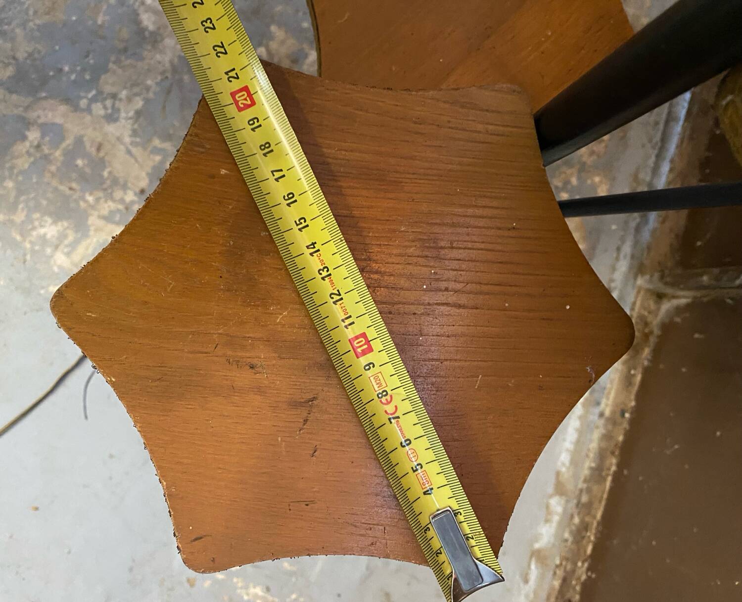 Tripod floor lamp, 1960