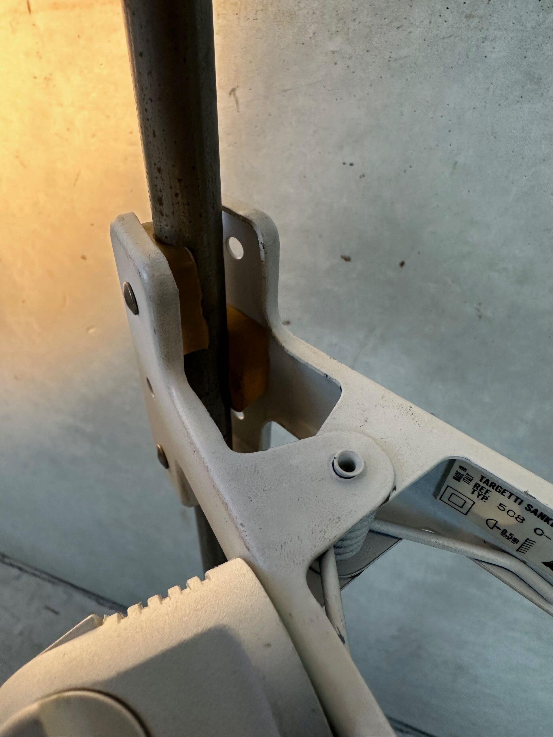 Lampe à pince – Targetti Sankey