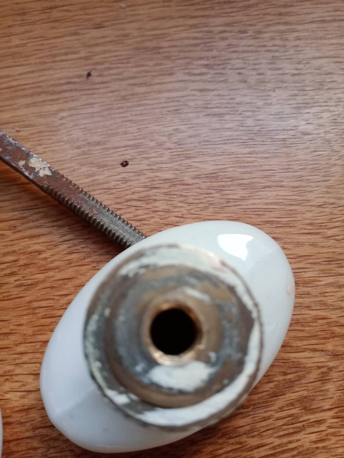 Porcelain door handles