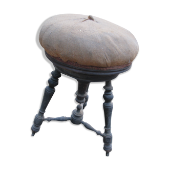 Screw stool