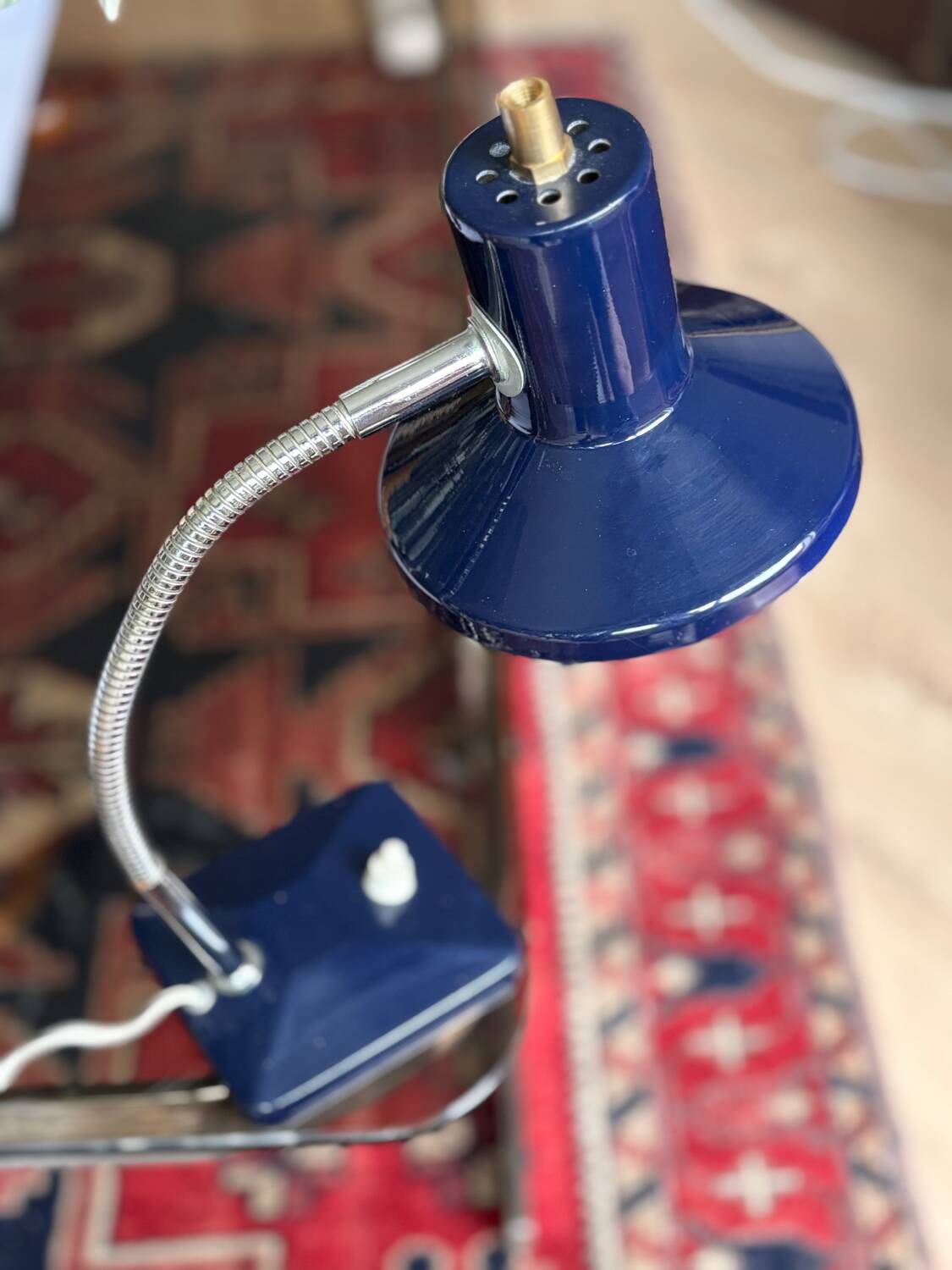 Lampe articulée de bureau en métal bleu, 1970