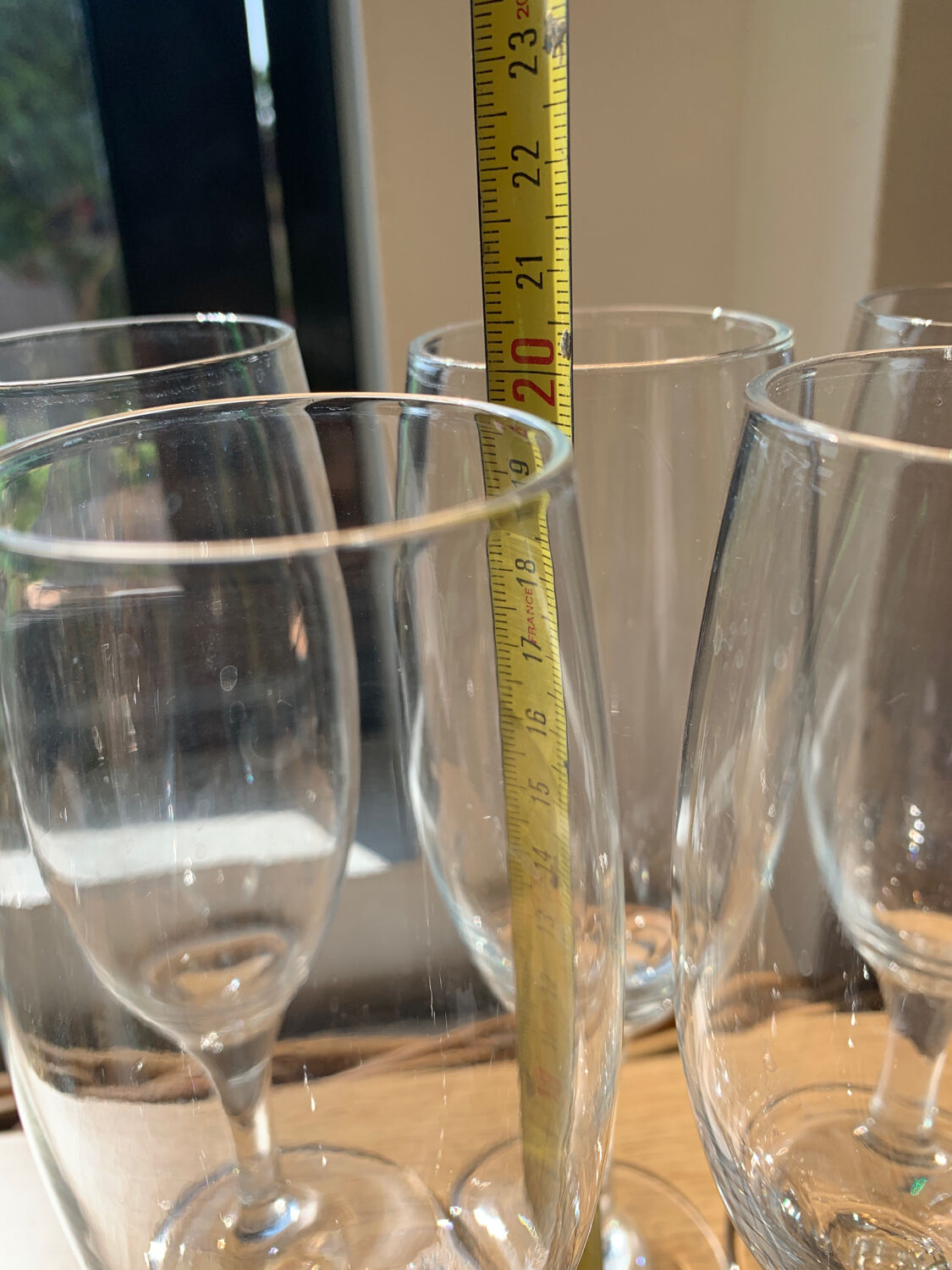 6 flutes champagne wine