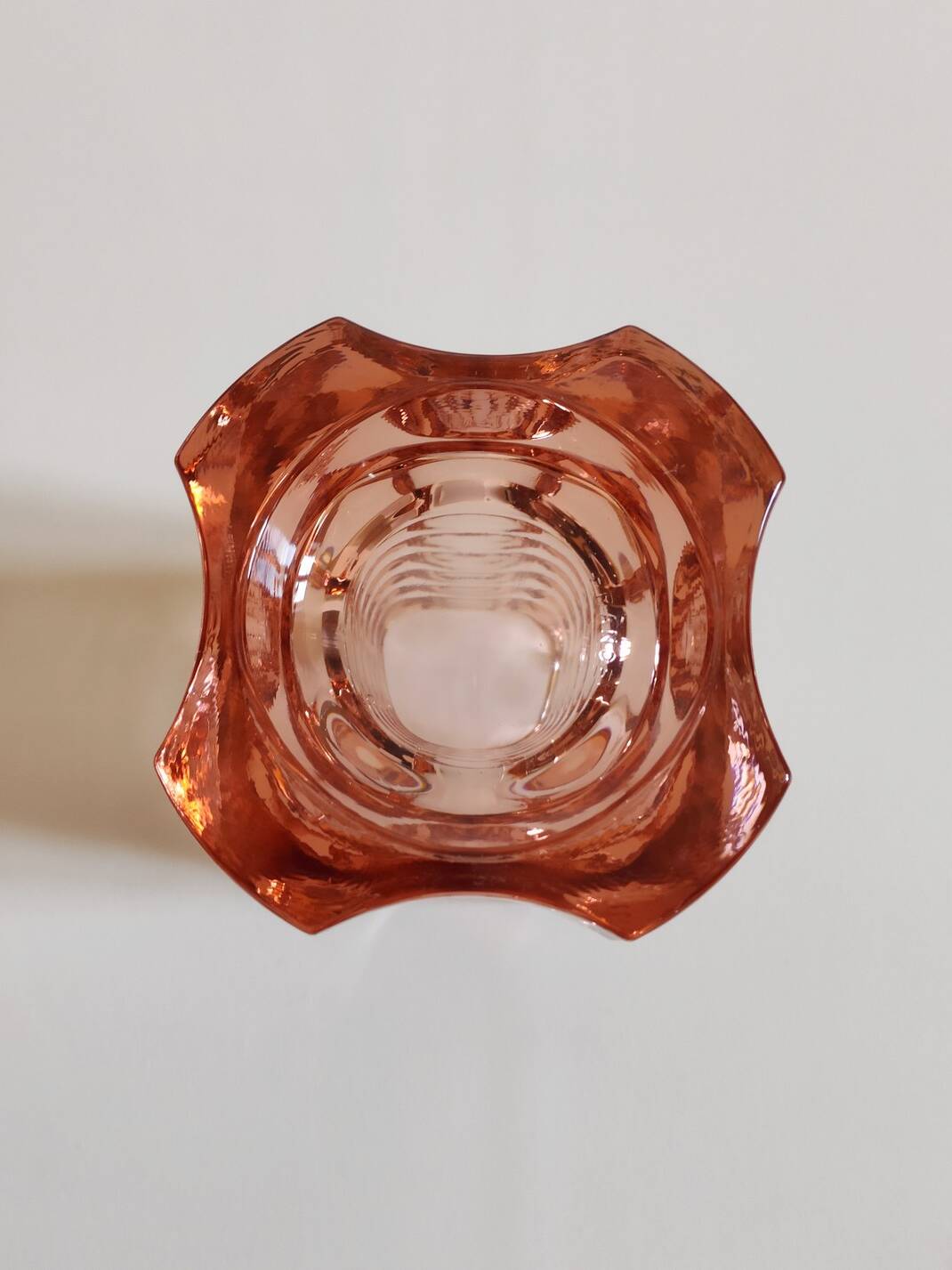 Large Luminarc vase in salmon glass