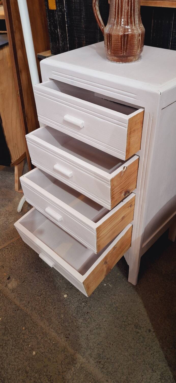 Old chest of drawers