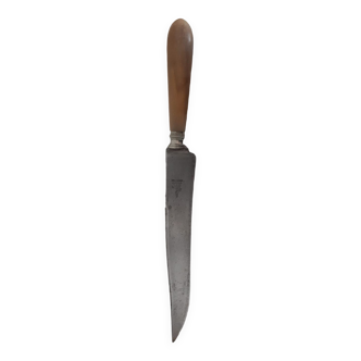 Large horn handle knife, steel blade