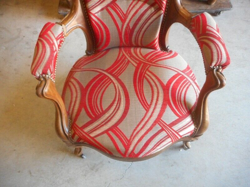19th century Voltaire walnut armchair
