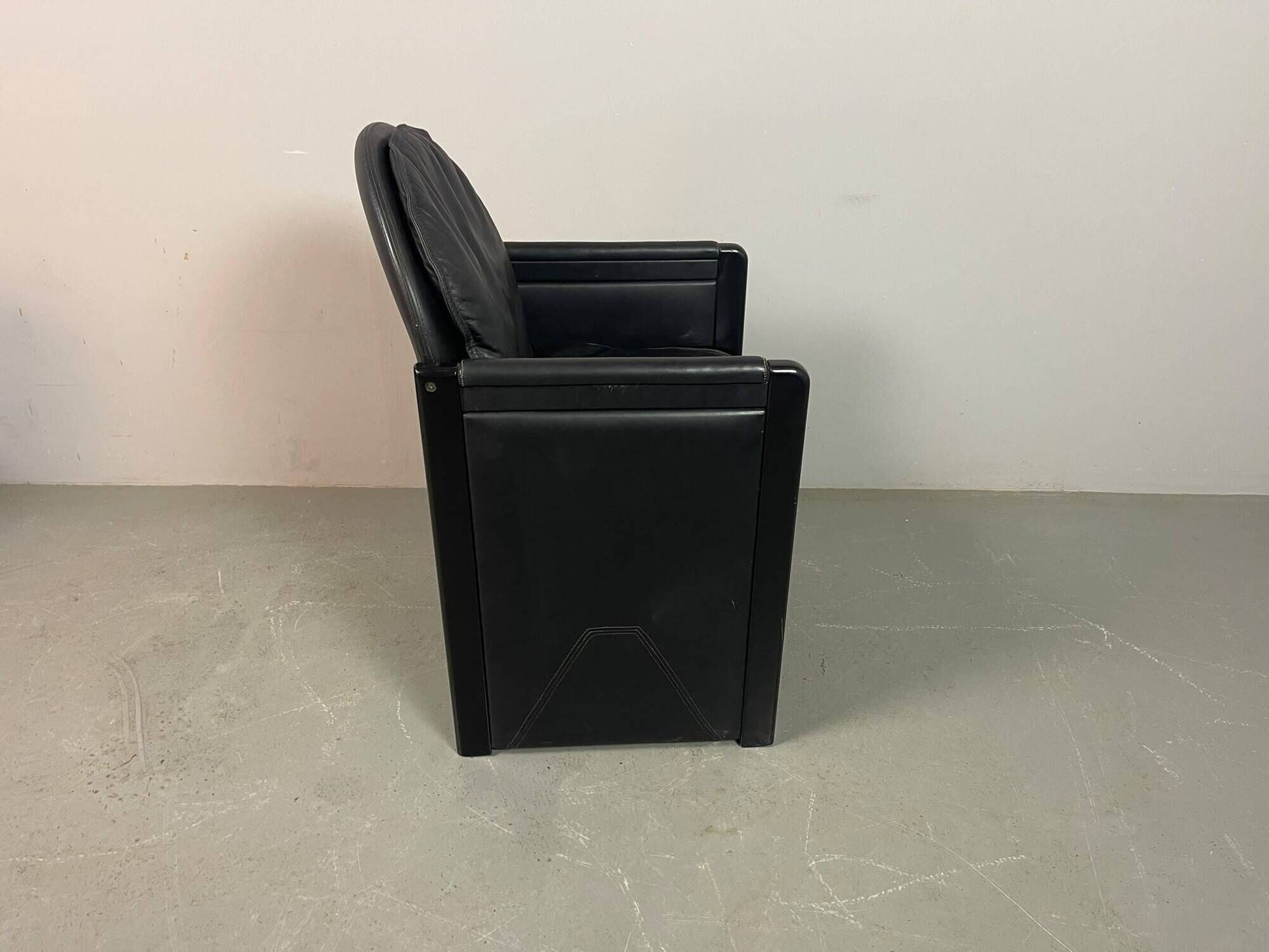 Mid-Century Bulo Belgium Armchair in Black Leather – Postmodern / Memphis