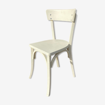 The Baumann Bistrot chair in beech and plywood